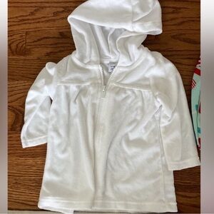 Old Navy White Hooded Coverup with Long Sleeves 6-12 Months